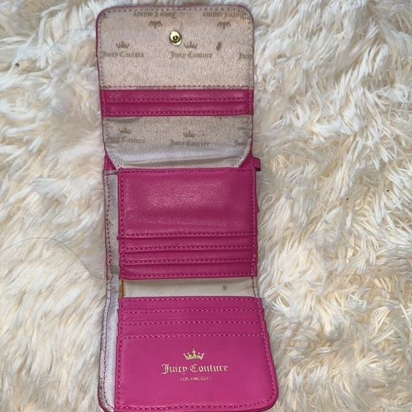 Juicy Couture - Vintage Pink Wallet - Picture 4 of 7